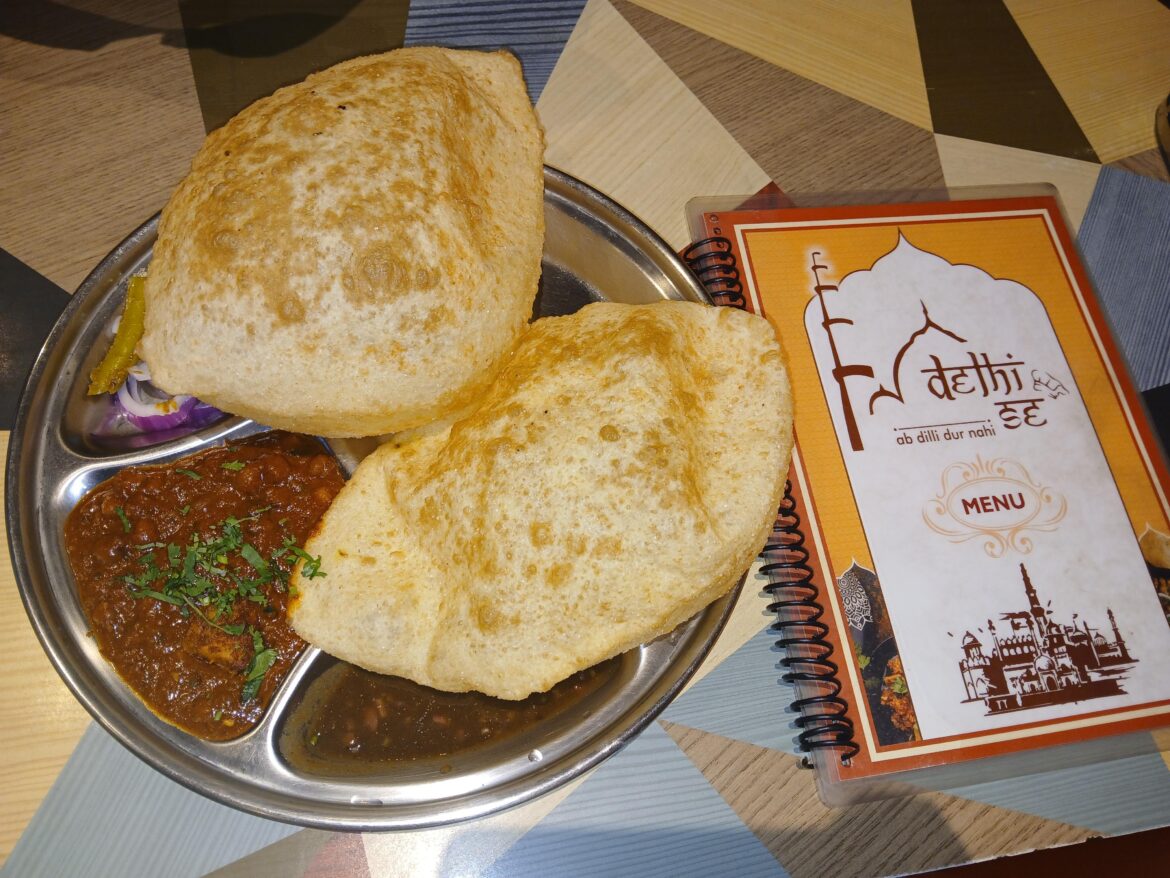 Craving Chole Bhature and maybe… a cute date? At Delhi Se