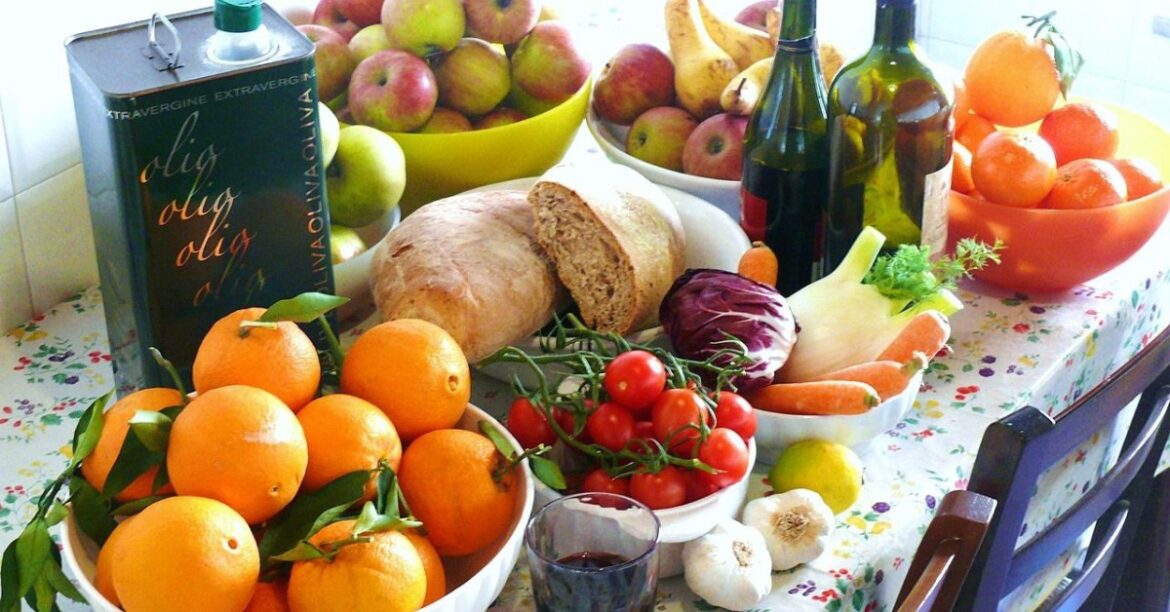 Mediterranean diet with wine can reduce mortality risk