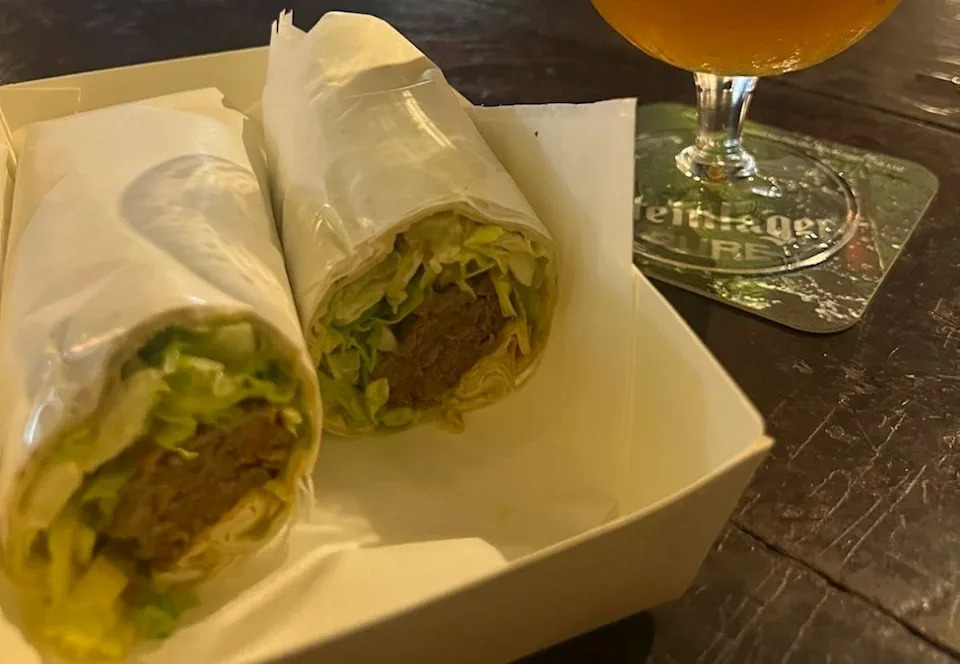 Kebabs Guide - Pete's Mediterranean kebab