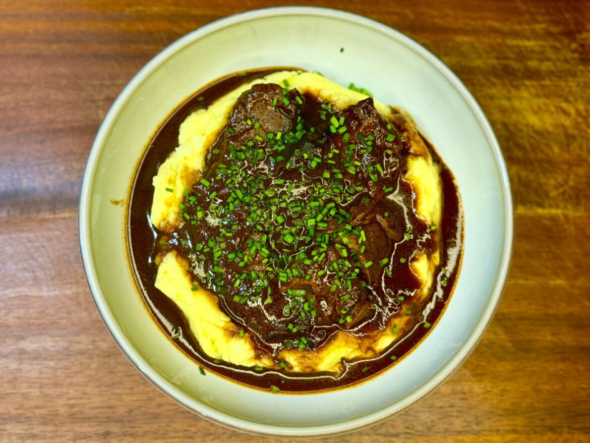 Slow Cooked Beef Shin in Red Wine Sauce with Mustard Mashed Potatoes