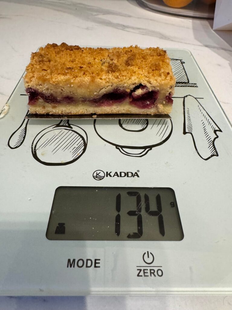 Crumble and coco cake