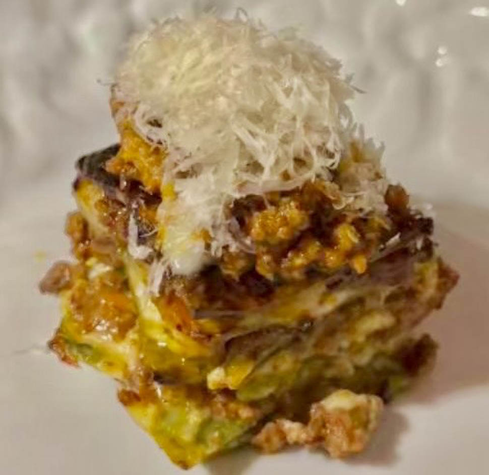 4 Lasagne alla bolognese La Porta Restaurant