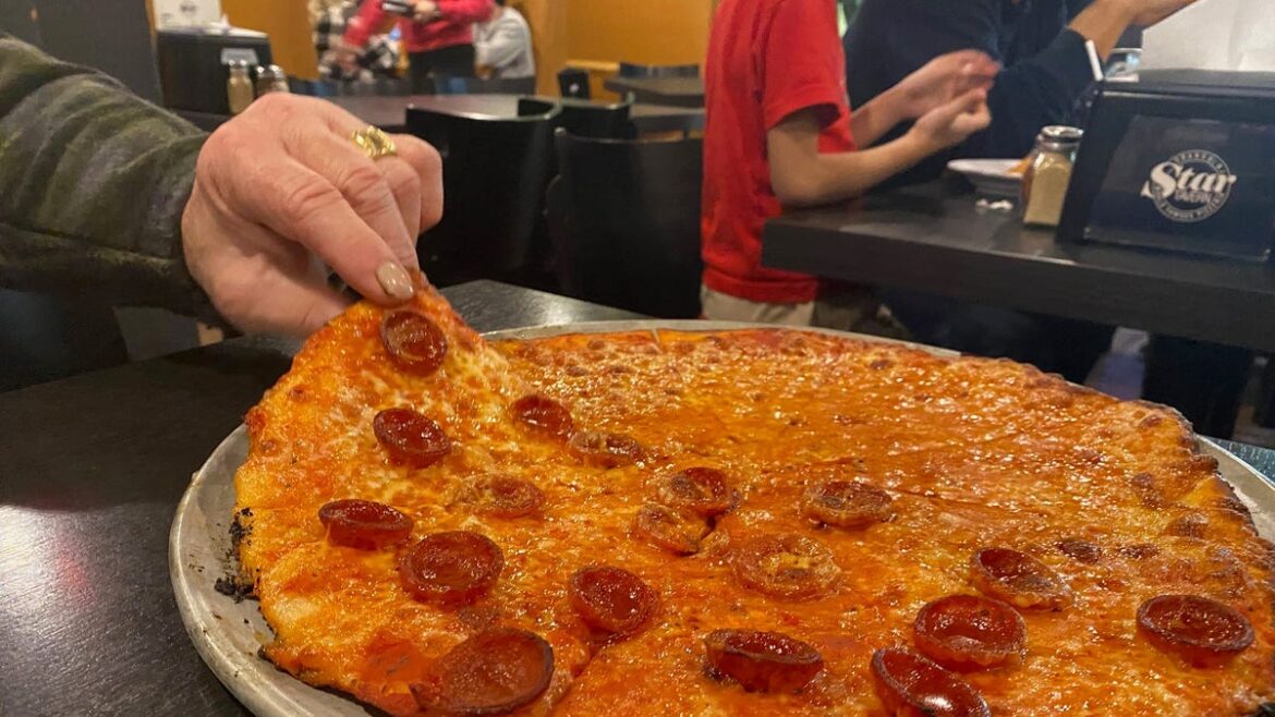 Oldest pizza shops in NJ include Reservoir Tavern, Kinchley's, more