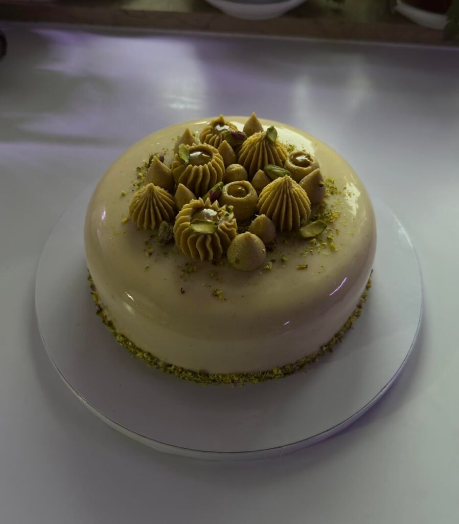 Pistachio Paradise Cake Pistachio Paradise Cake
