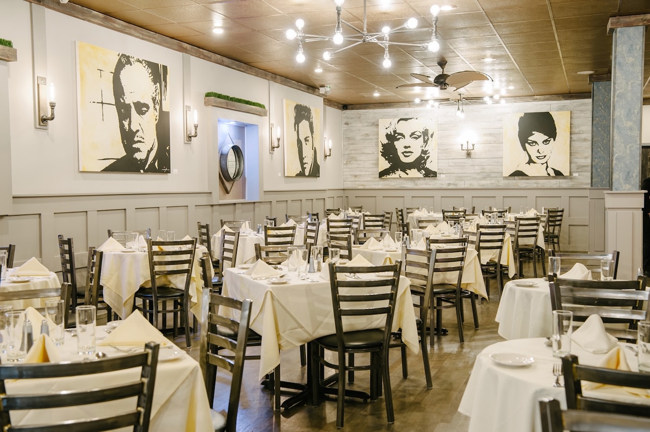 Da Noi's dining room