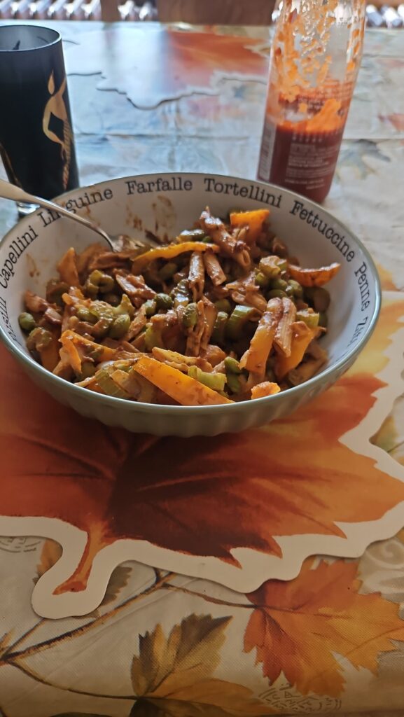 Spicy peanut stir fry 810cal