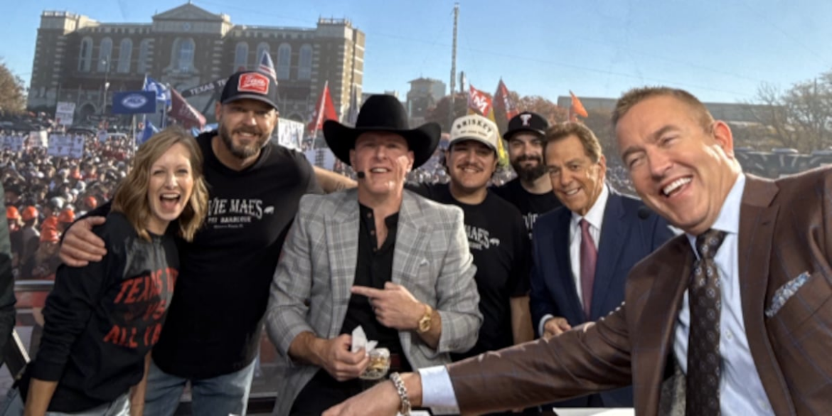 Evie Mae’s BBQ makes appearance as celebrity chefs for ESPN College Gameday Evie Mae’s BBQ makes appearance as celebrity chefs for ESPN College Gameday