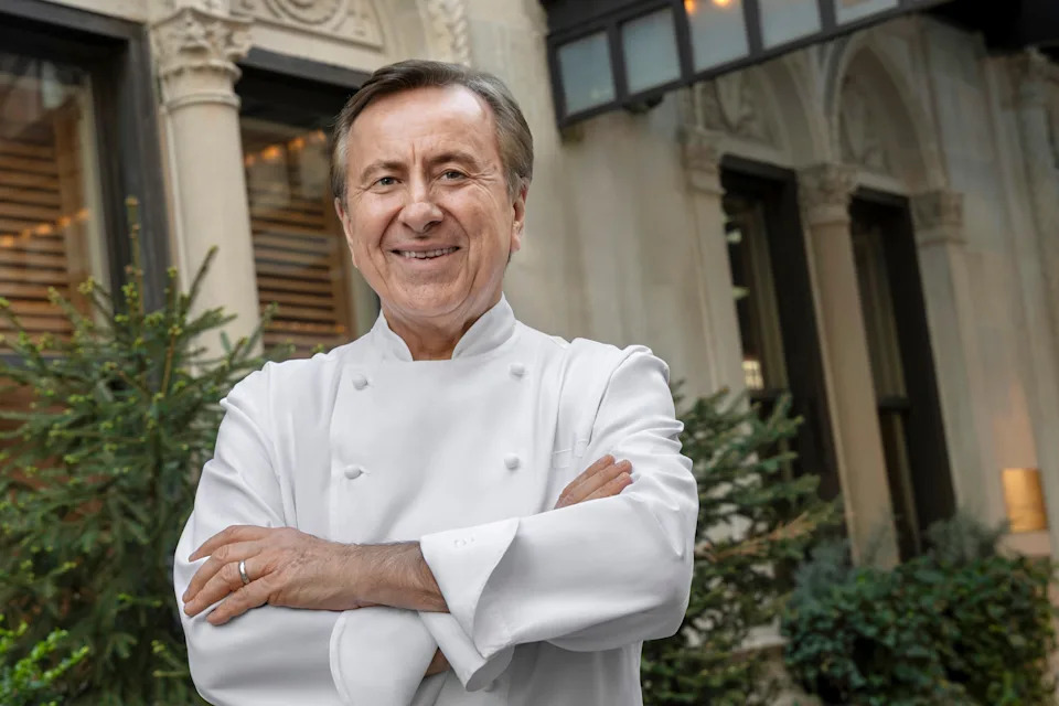 Air France has selected French culinary expert Daniel Boulud to create its upper cabin menus on all flights out of the United States.