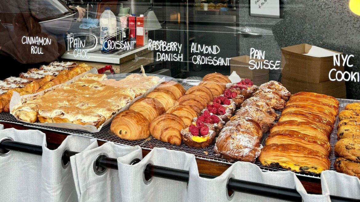 Amann Patisserie, Carlton North Review