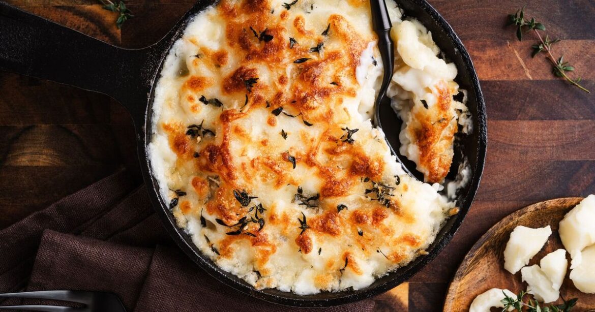 Mary Berry’s new ‘creamy’ macaroni cheese recipe is ‘ideal for batch cooking’ Mary Berry’s new ‘creamy’ macaroni cheese recipe is ‘ideal for batch cooking’