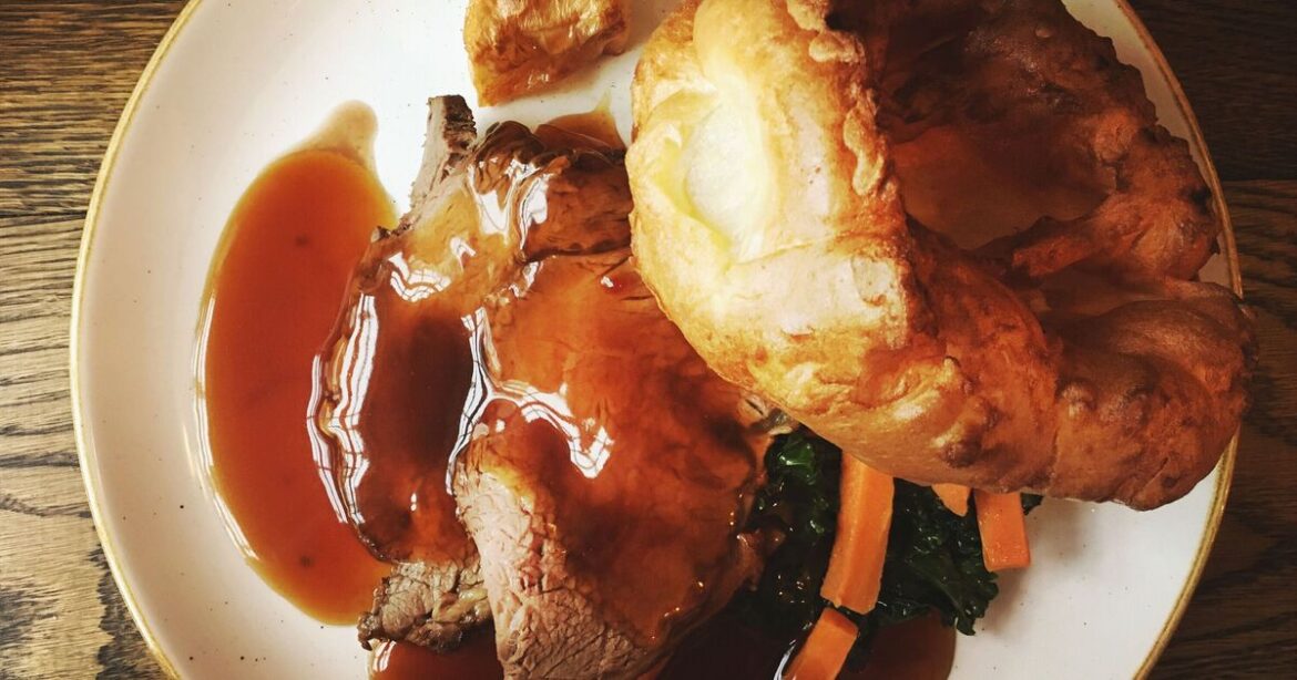 Chef’s ‘crucial’ cooking tip for tasty Yorkshire puddings Chef's 'crucial' cooking tip for tasty Yorkshire puddings