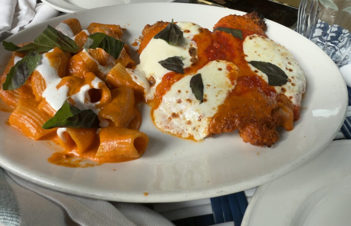 Rigatoni allá vodka and chicken parm