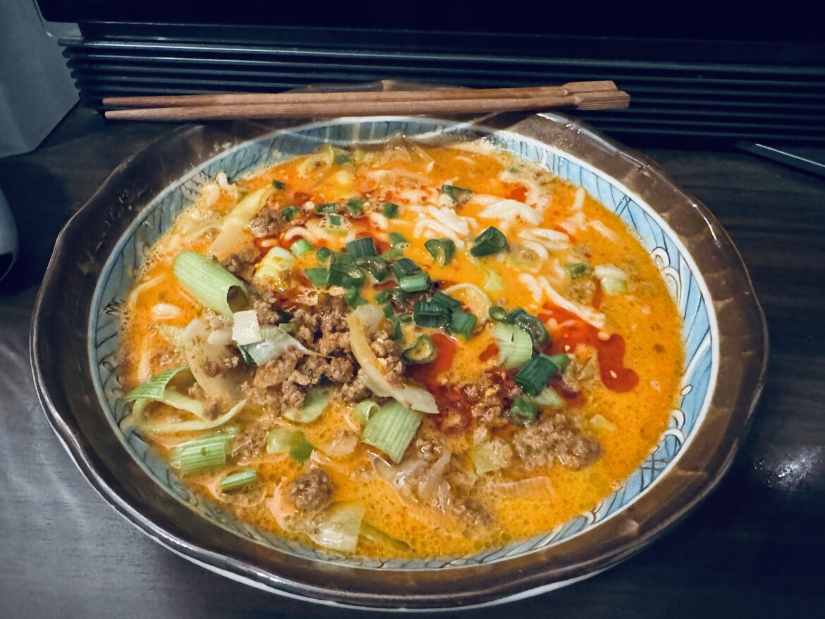 [Homemade] I tried to make tan tan men ramen.