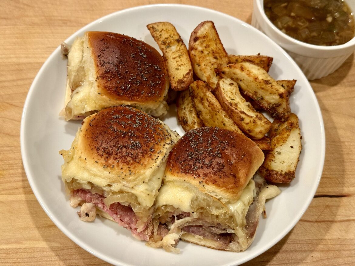 Roast Beef Sliders with Au Jus