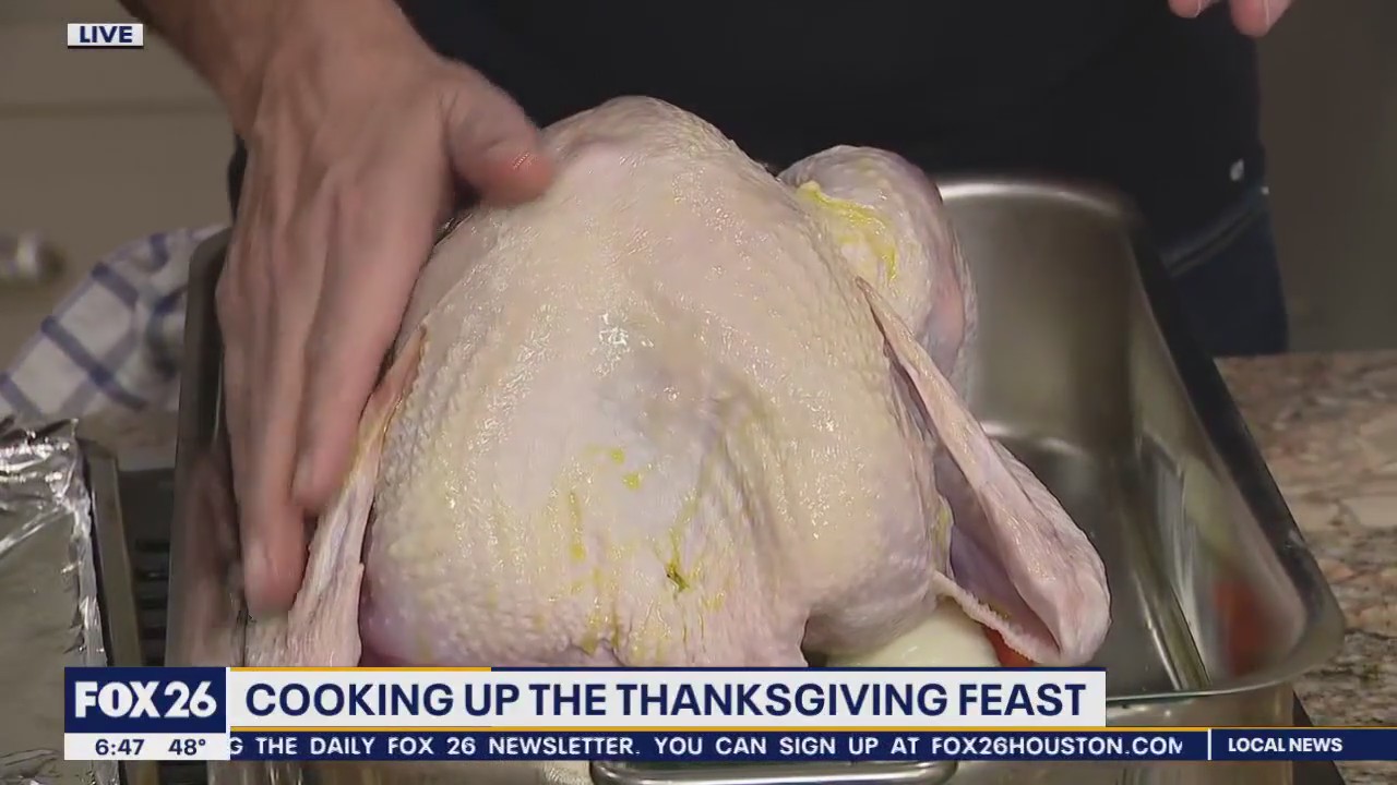 Cooking the Thanksgiving turkey