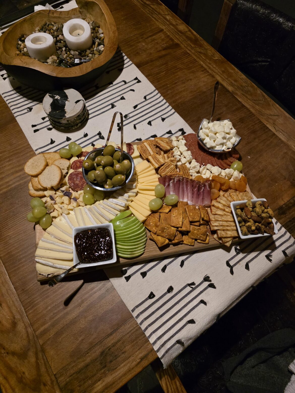 Weekend Cabin Getaway Board