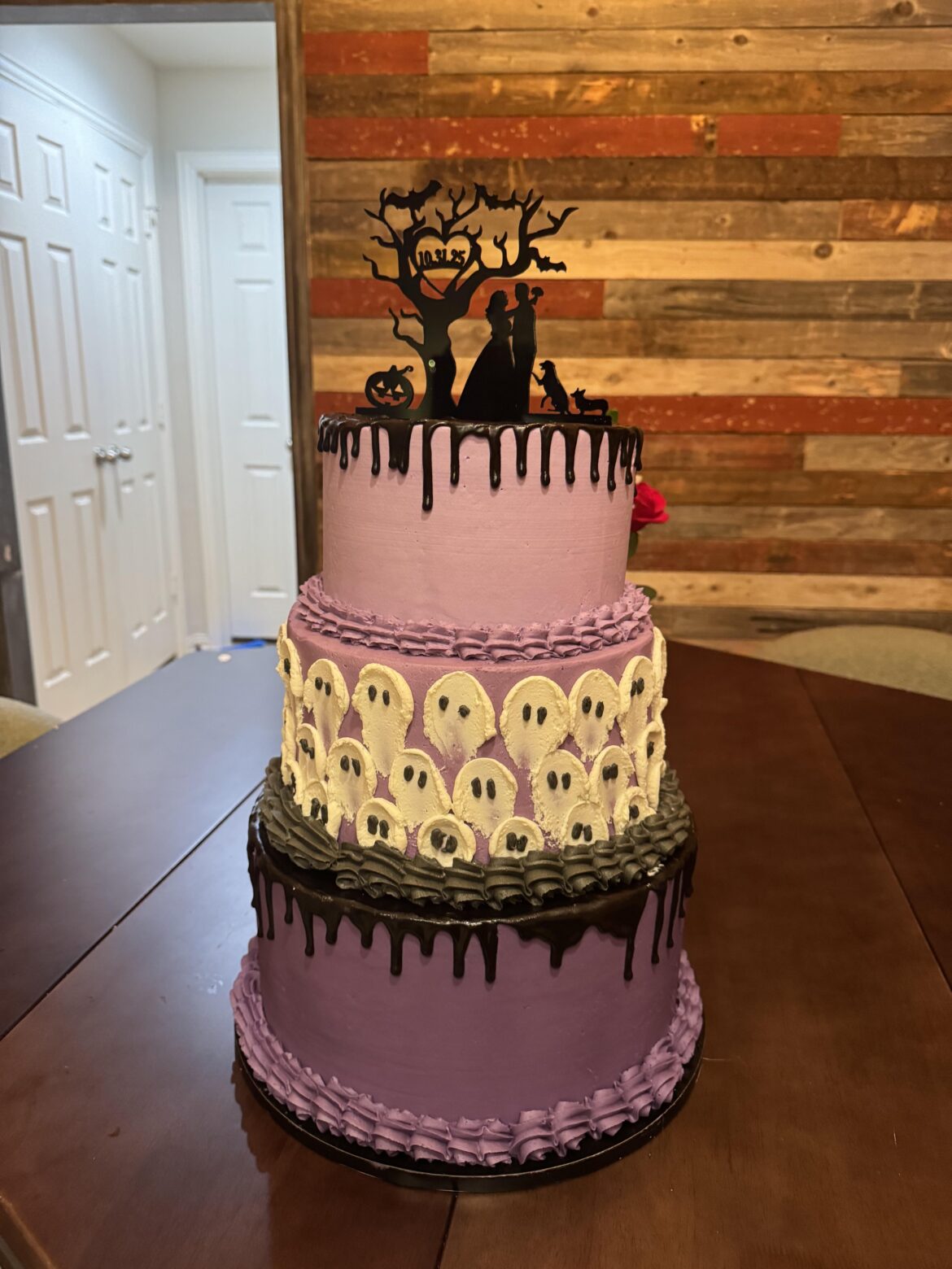 Halloween wedding cake this week