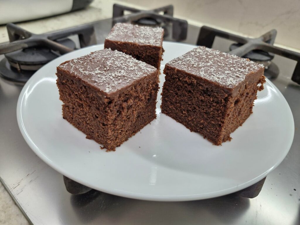 Baked my Second Chocolate cake ever – Its an old school Tray-bake/sheet-cake chocolate cake for my Father’s Birthday! Baked my Second Chocolate cake ever - Its an old school Tray-bake/sheet-cake chocolate cake for my Father's Birthday!