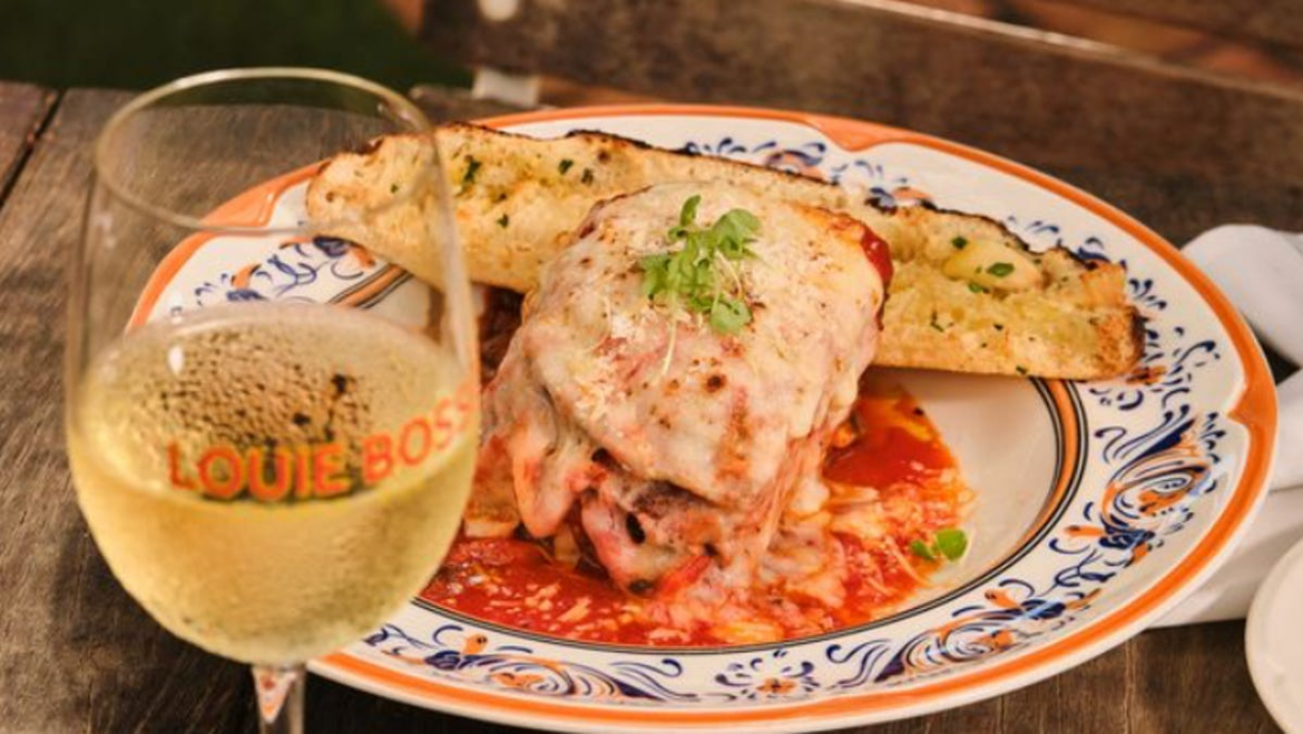 Louie Bossi’s Italian restaurant reopens in Boca Raton after repairs Louie Bossi's Italian restaurant reopens in Boca Raton after repairs