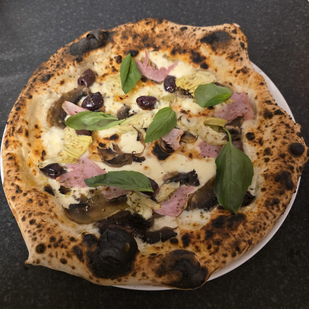 White Capricciosa made with unworkable dough