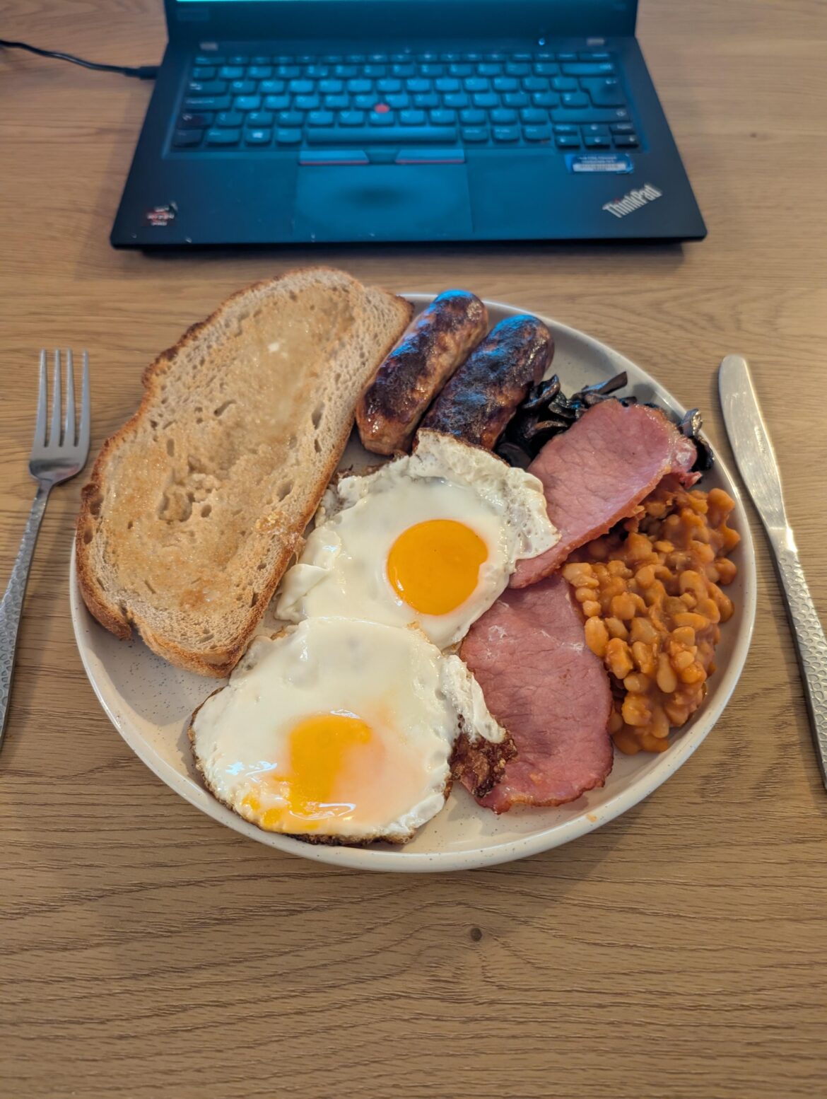 Work from home Friday fry, weekend is almost here guys just hold on