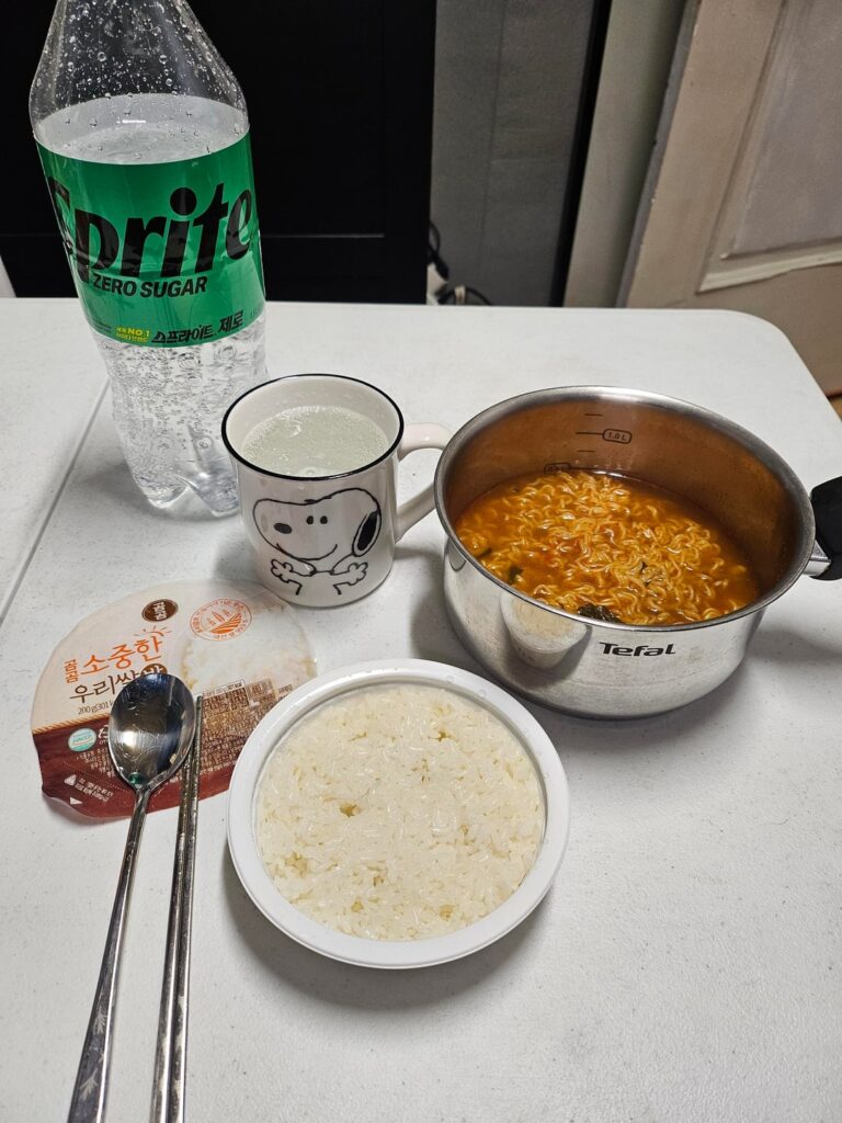 End of the month dinner… ramen + rice + discounted Sprite. Survival mode activated. End of the month dinner… ramen + rice + discounted Sprite. Survival mode activated.