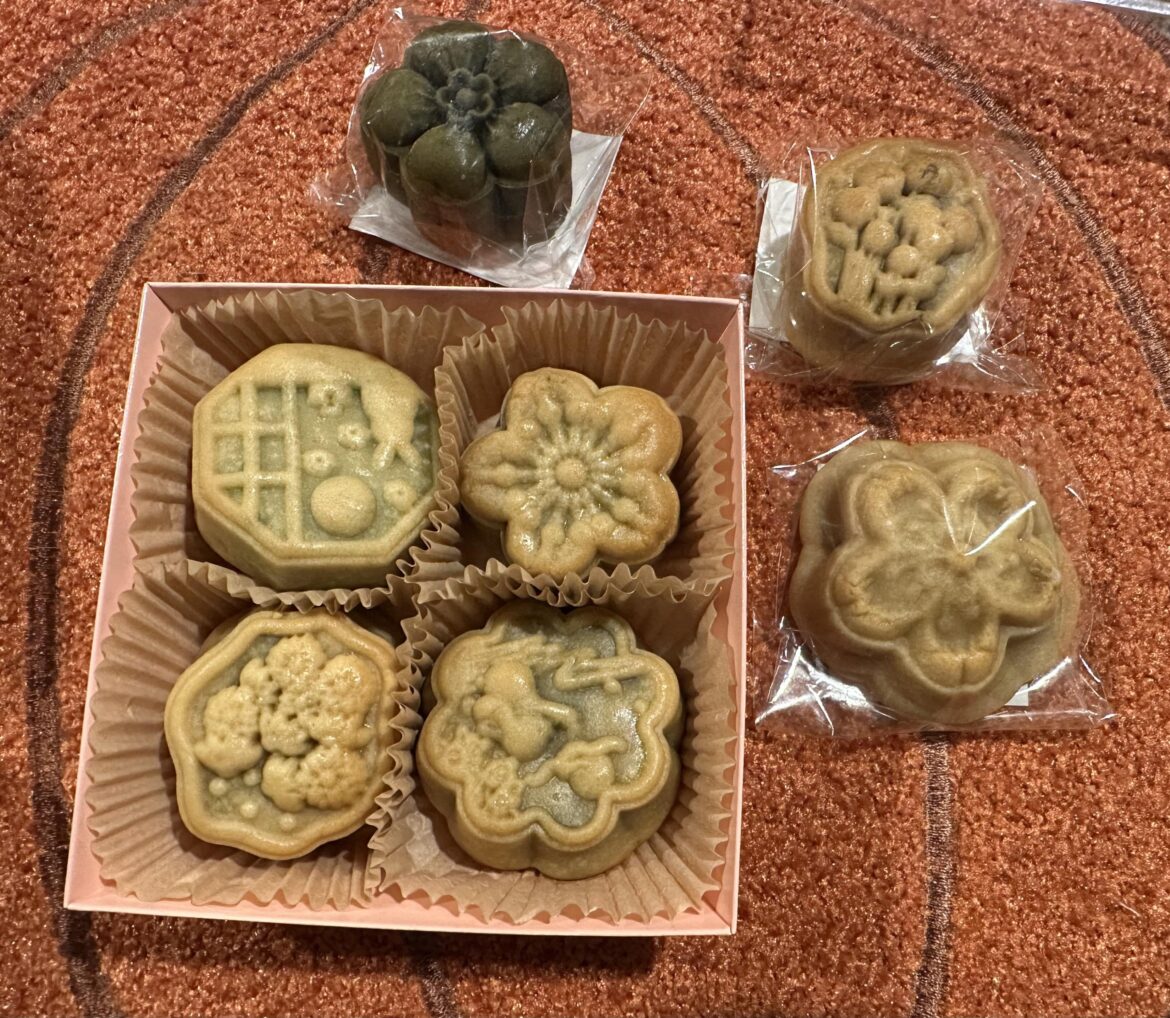 MOONCAKES