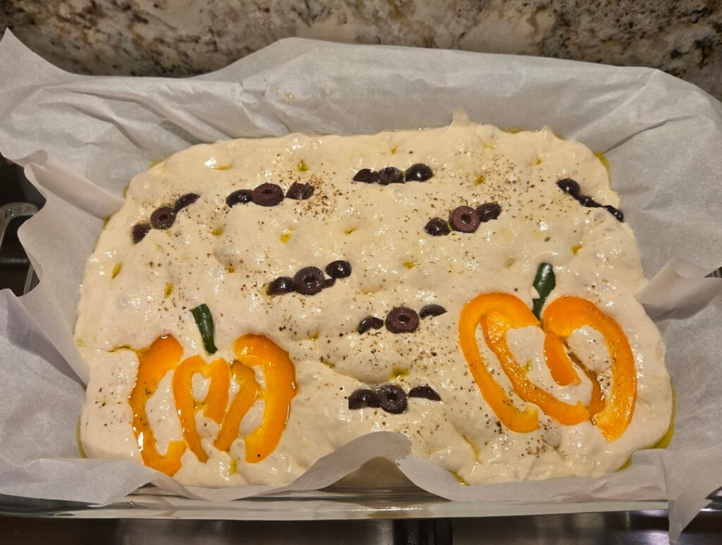 Saw a halloween focaccia and thought I'd share my attempt..