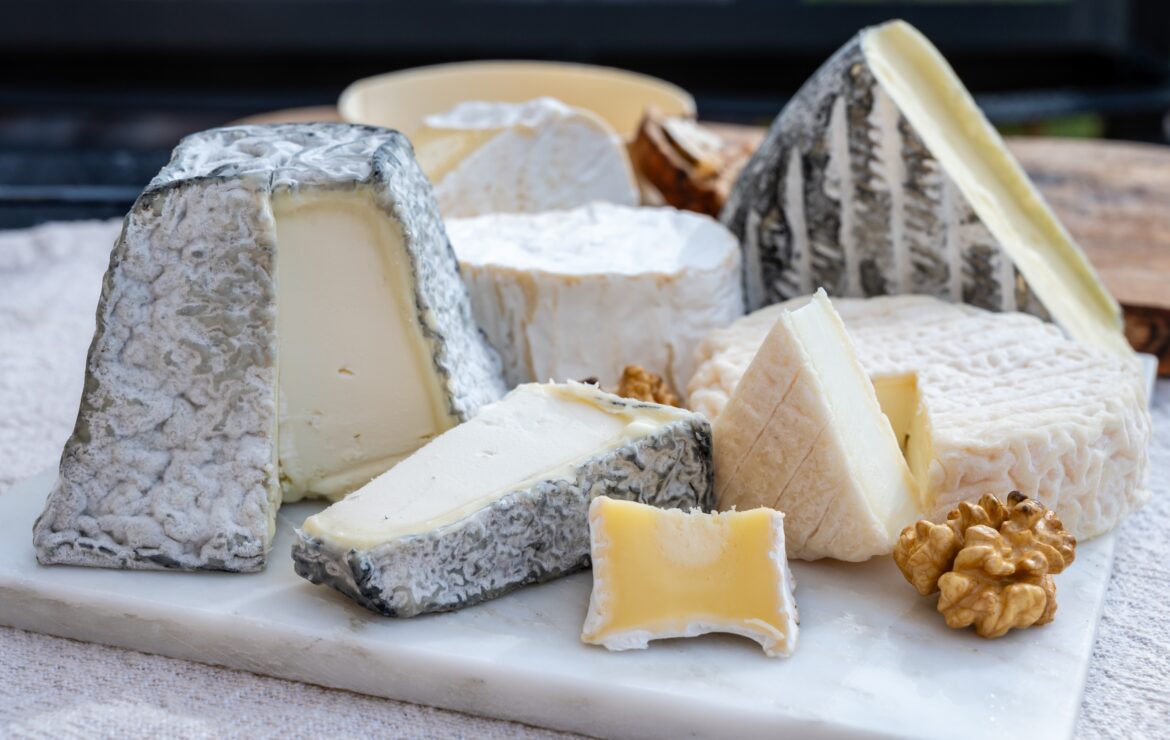 Your guide to buying British cheese | Food & Drink
