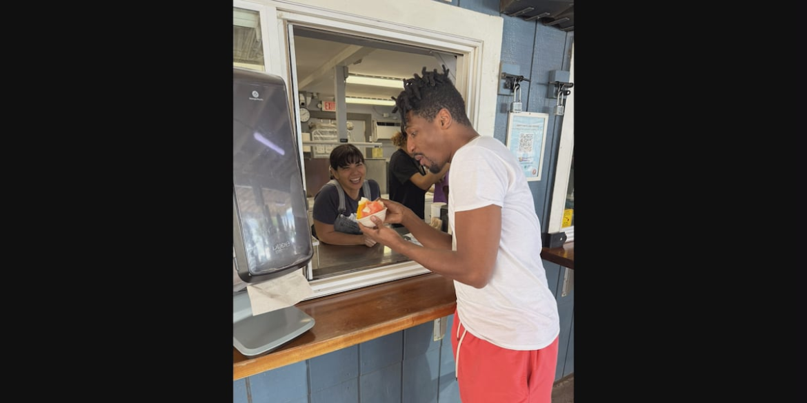 Local shave ice shop serves celebrity guest
