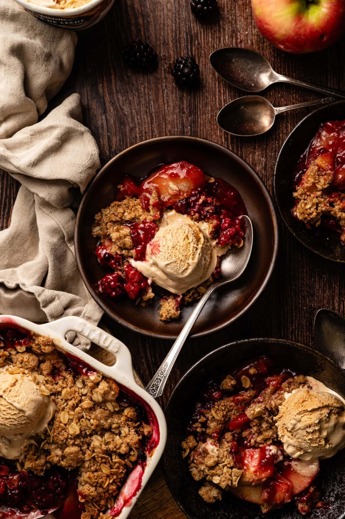 Easy Apple Blackberry Crumble Recipe