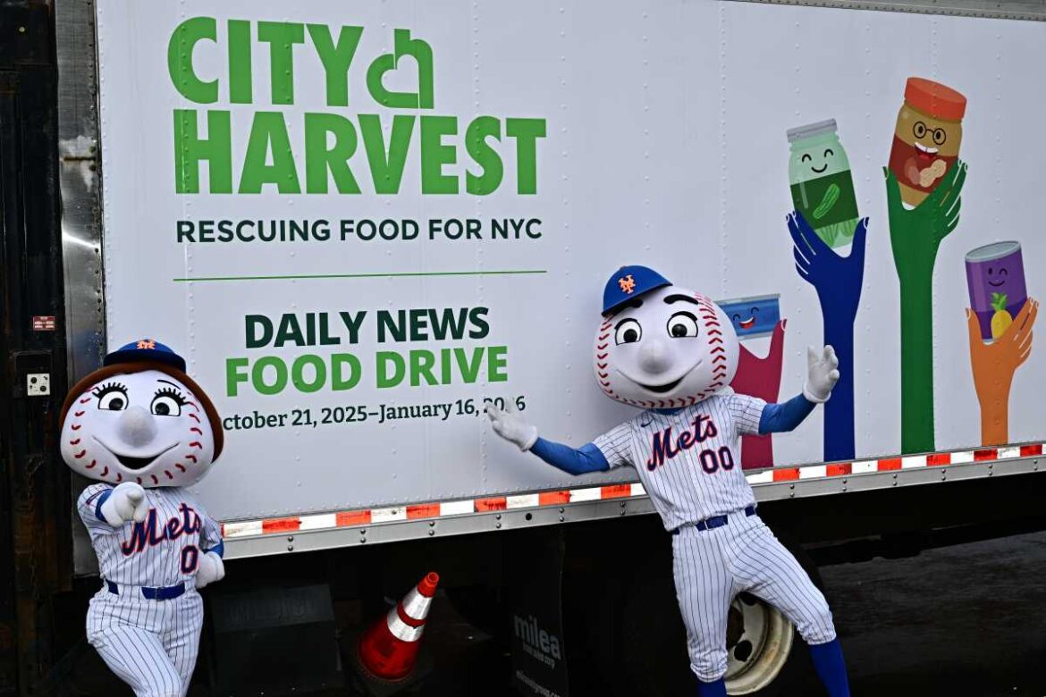 Mets host annual food drive benefitting City Harvest – QNS Mets host annual food drive benefitting City Harvest – QNS