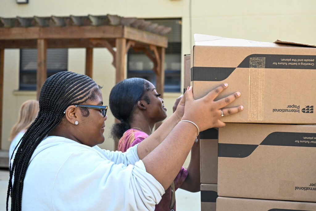 Photo: Citywide food drive