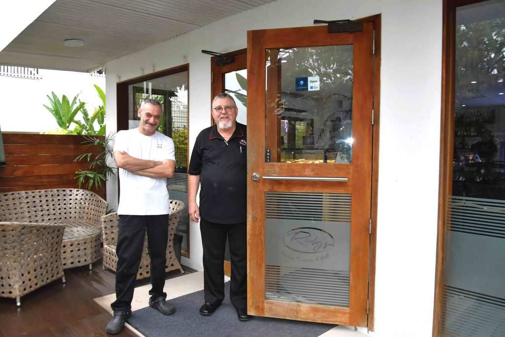 DINING & ENTERTAINMENT | Authentic Italian food DINING & ENTERTAINMENT | Authentic Italian food