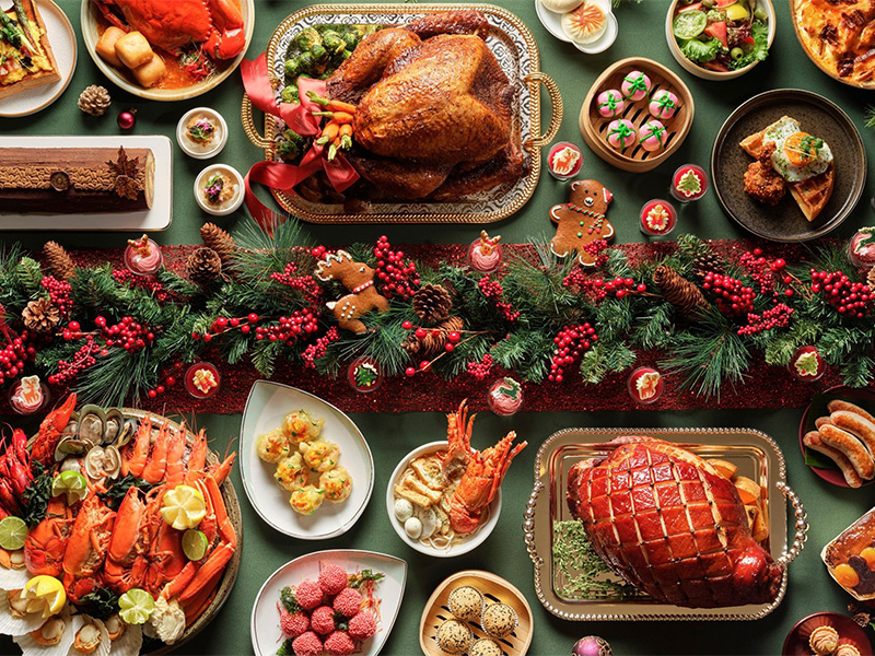 Town Restaurant, The Fullerton Hotel Singapore - Christmas dinners in singapore - Christmas buffet