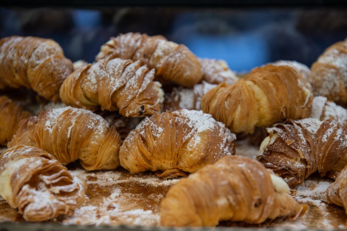 Canadian Food Inspection Agency recalls 10 frozen Italian pastries Canadian Food Inspection Agency recalls 10 frozen Italian pastries
