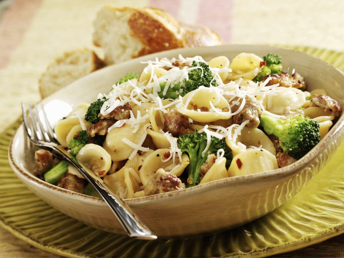 I Make This 4-Ingredient Pasta At Least Twice A Month And My Husband Still Requests It I Make This 4-Ingredient Pasta At Least Twice A Month And My Husband Still Requests It