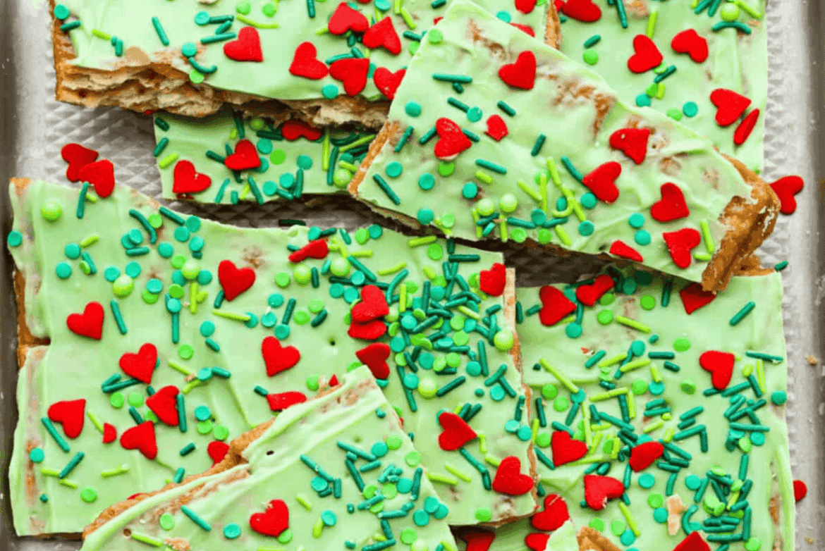 Grinch Christmas Crack Recipe | The Recipe Critic