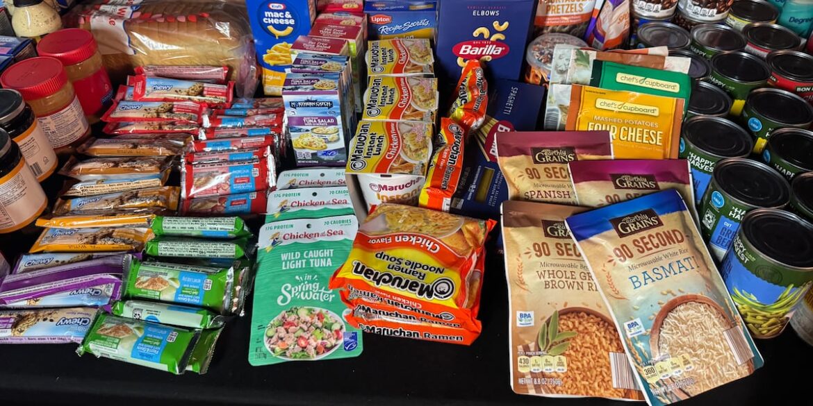 Lansing piercing shop hosting pop-up free pop-up food pantry amid SNAP delays