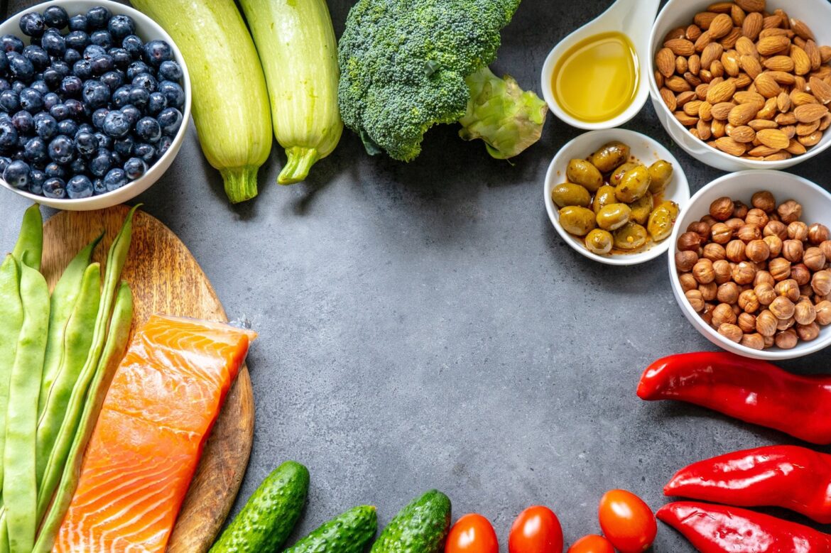 Study: Ultra-Processed Foods Consumption, Mediterranean Diet Adherence and Sociodemographic Correlates in an Italian Adult Population: The UFO Survey. Image Credit: Sergey and Marina Pyataev / Shutterstock