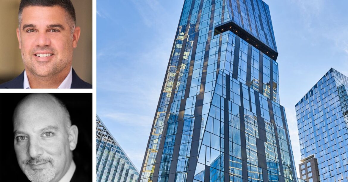 Italian Restaurant Casa Louie Inks 3,300-SF Lease at Three Waterline Square – Commercial Observer