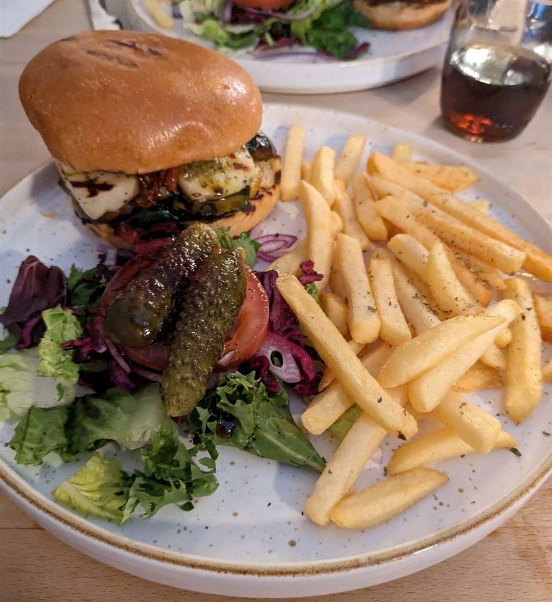 Alfie's halloumi burger