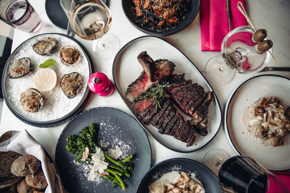 Knife Italian Steakhouse Thanksgiving dinner.