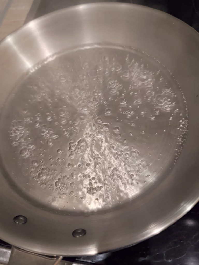 De buyer alchimy Pan reachs only a weak simmer