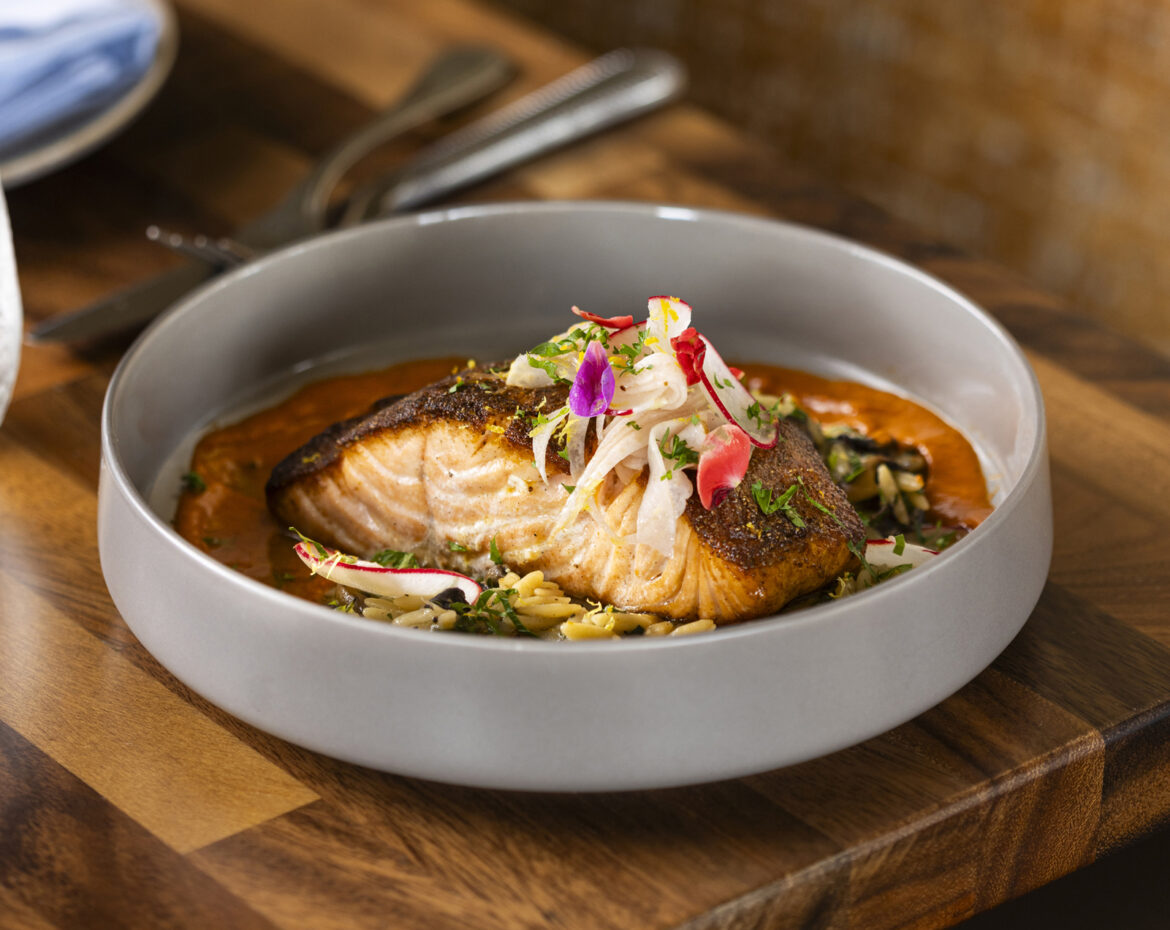 Mediterranean Flair: Luna Mare Brings Greek Fare Bursting With Flavor to Ipswich Mediterranean Flair: Luna Mare Brings Greek Fare Bursting With Flavor to Ipswich