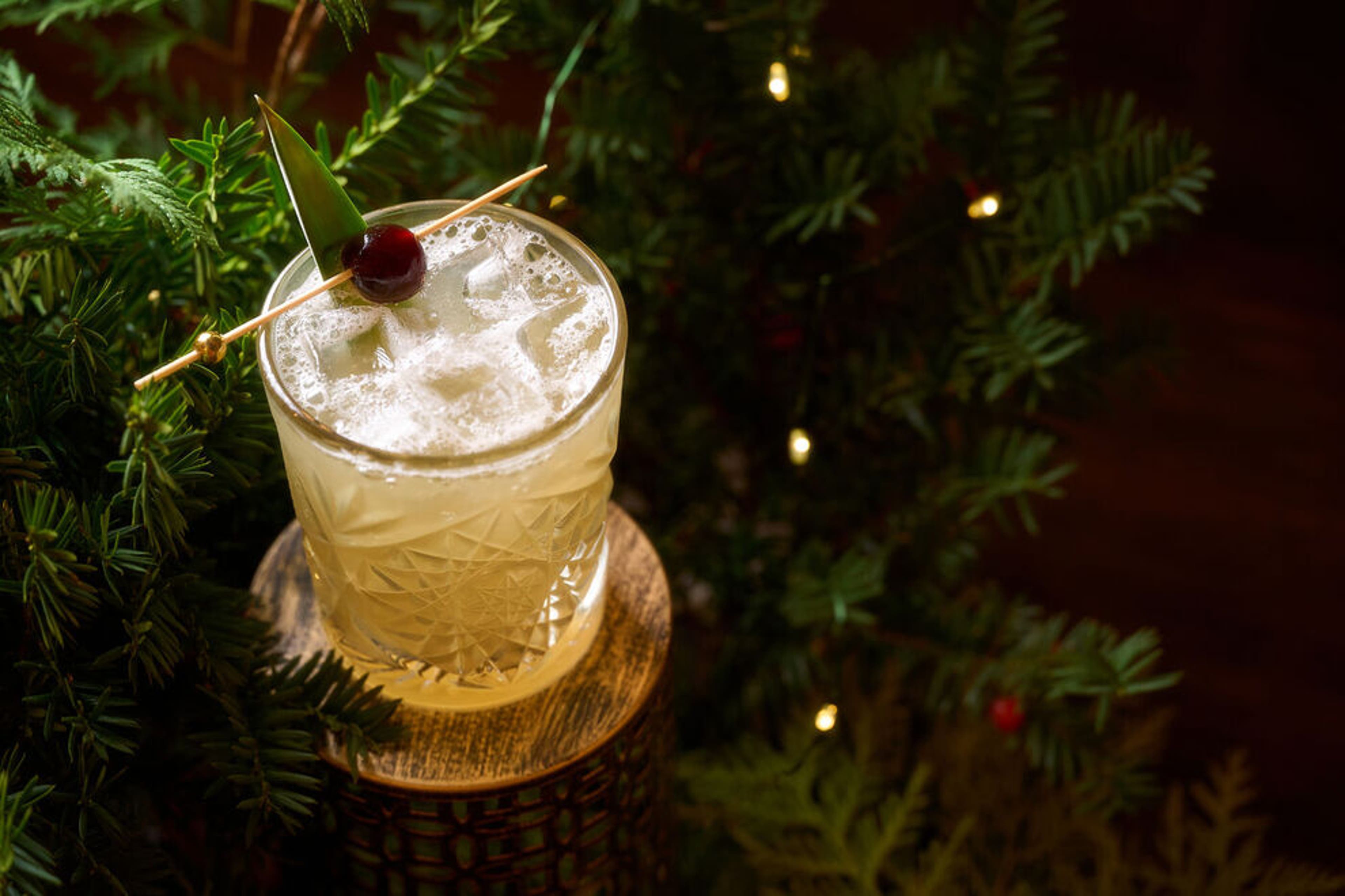 Midwest nostalgia, meet tequila: this pitcher is pure holiday party magic