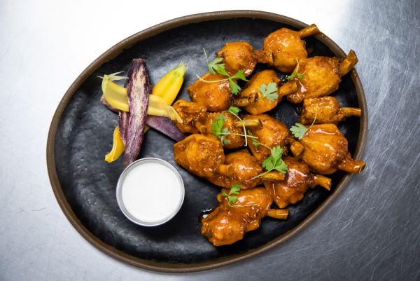 Atomic Gulf Lollipop Buffalo Wings