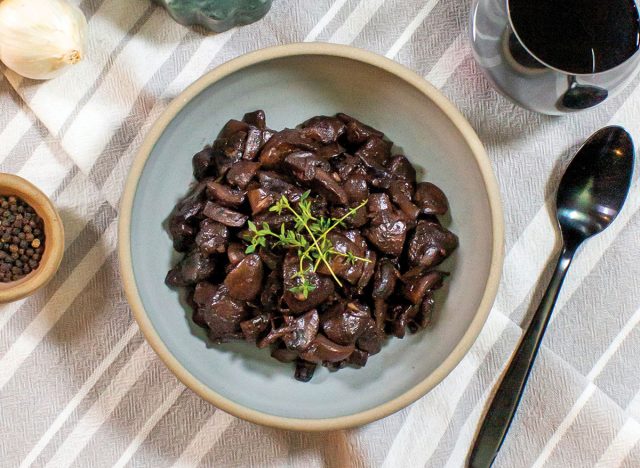 Red Wine–Braised Mushrooms