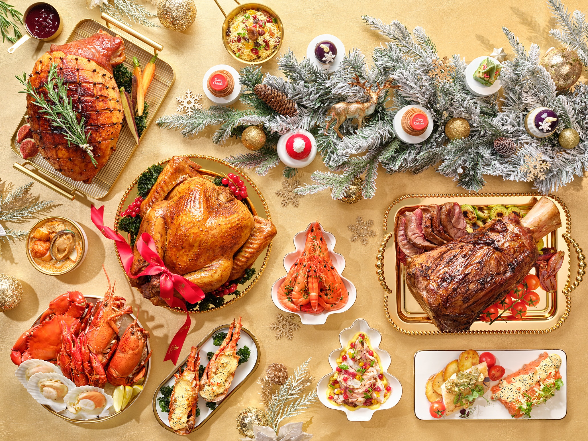 Christmas Eve buffet spread at Crossroads Buffet, Singapore Marriott Tang Plaza Hotel, featuring roast turkey, seafood, ham, and festive desserts on a golden table.