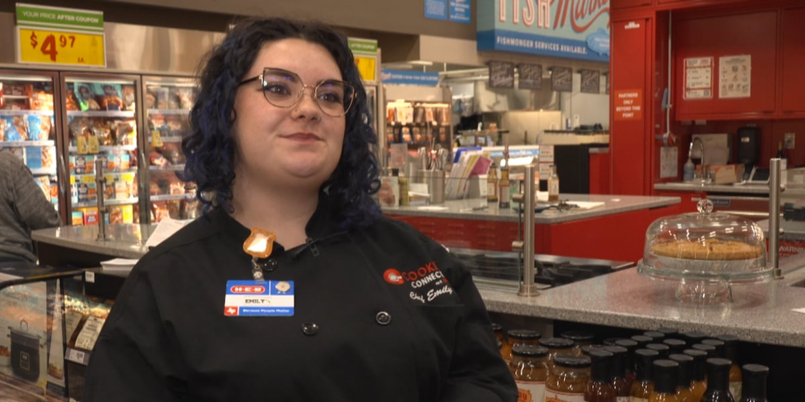 H-E-B Cooking Connections manger shares simple tips for stress-free holiday cooking